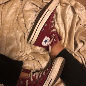 COPY - Red converse, size 6.5